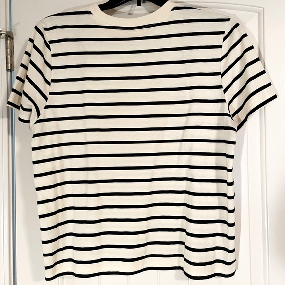 H&M navy and white stripe t shirt. - Picture 3 of 3